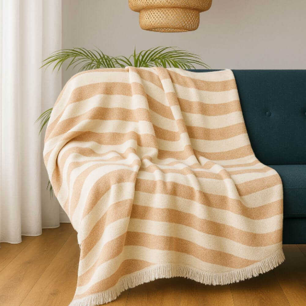 Plaid alpaga France de couleur caramel